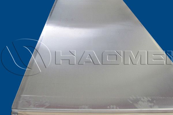 The Welding Technique of Aluminum Alloy Load Tanker